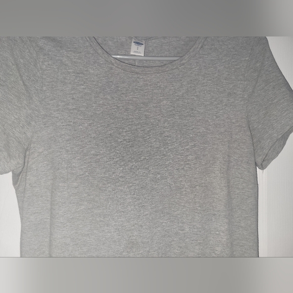 💲3/25💲 Old Navy Tshirt Dress - Picture 2 of 2